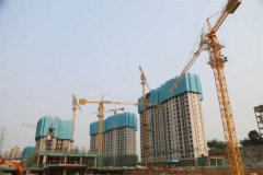 400多名工人严重有序地投入工程建